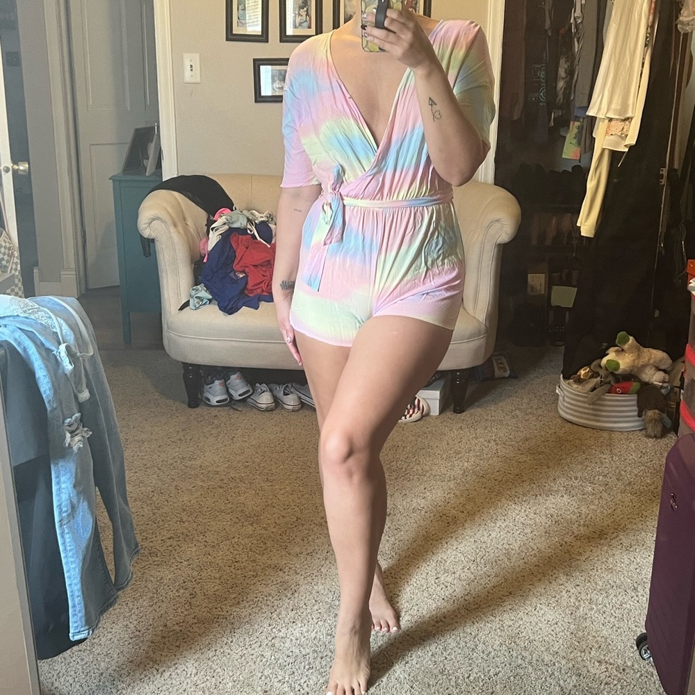 Forever 21 coverup romper